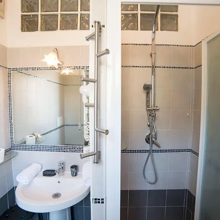 Domus Dei Consoli B&B
